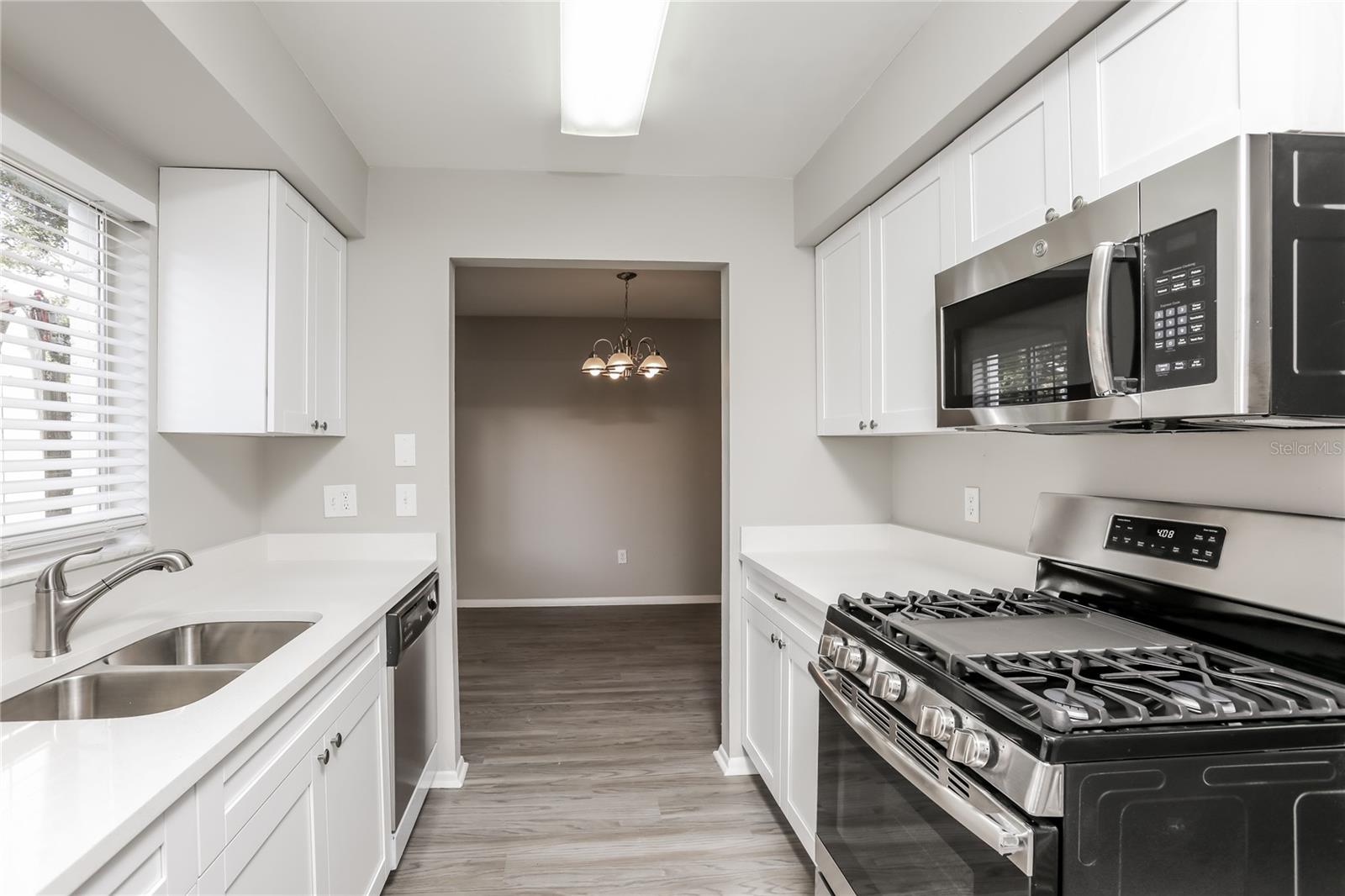 Image 8 of 16 For 105 Whispering Pines Court
