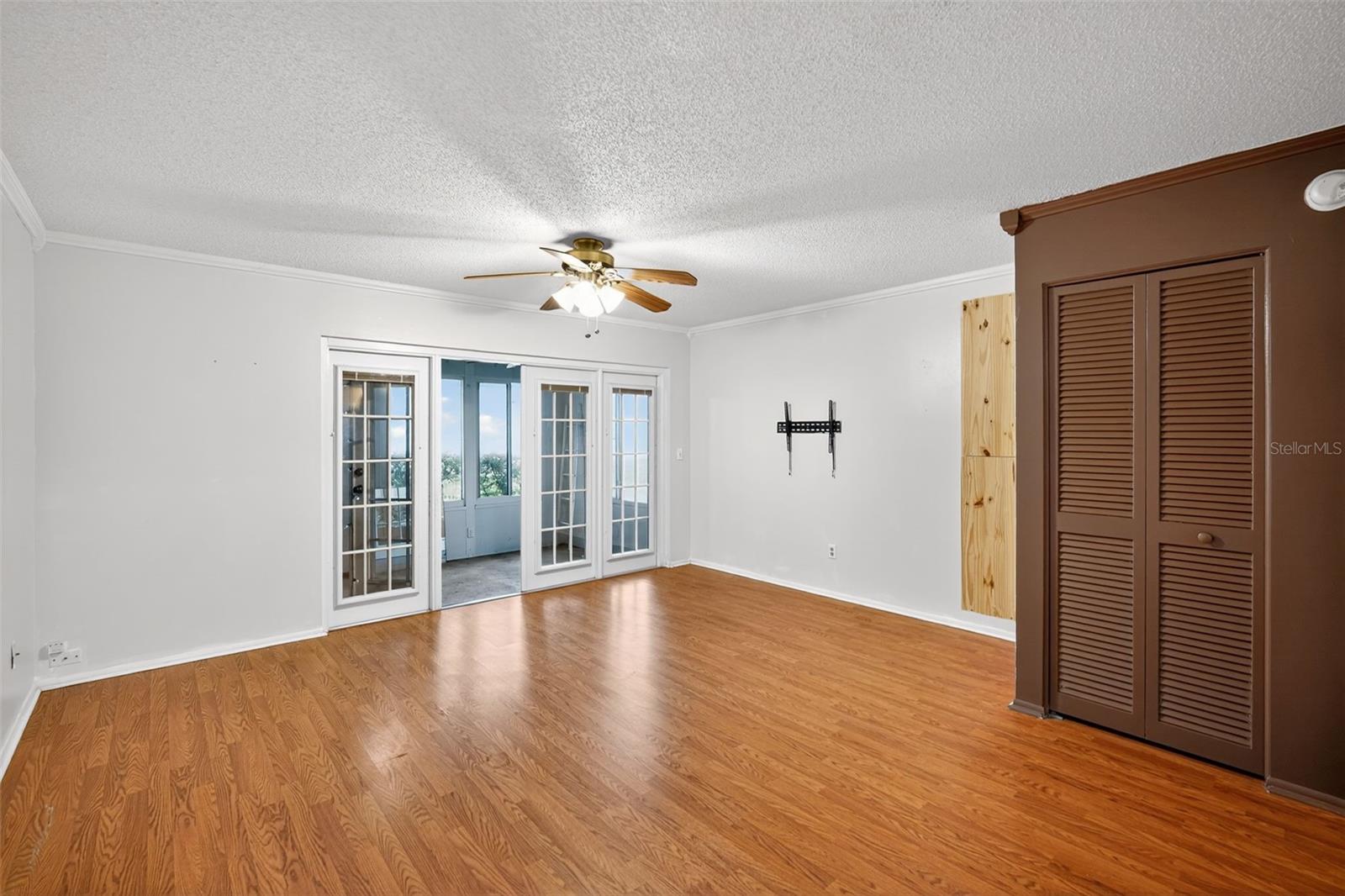 Image 10 of 29 For 8411 Laurelon Place 10-3