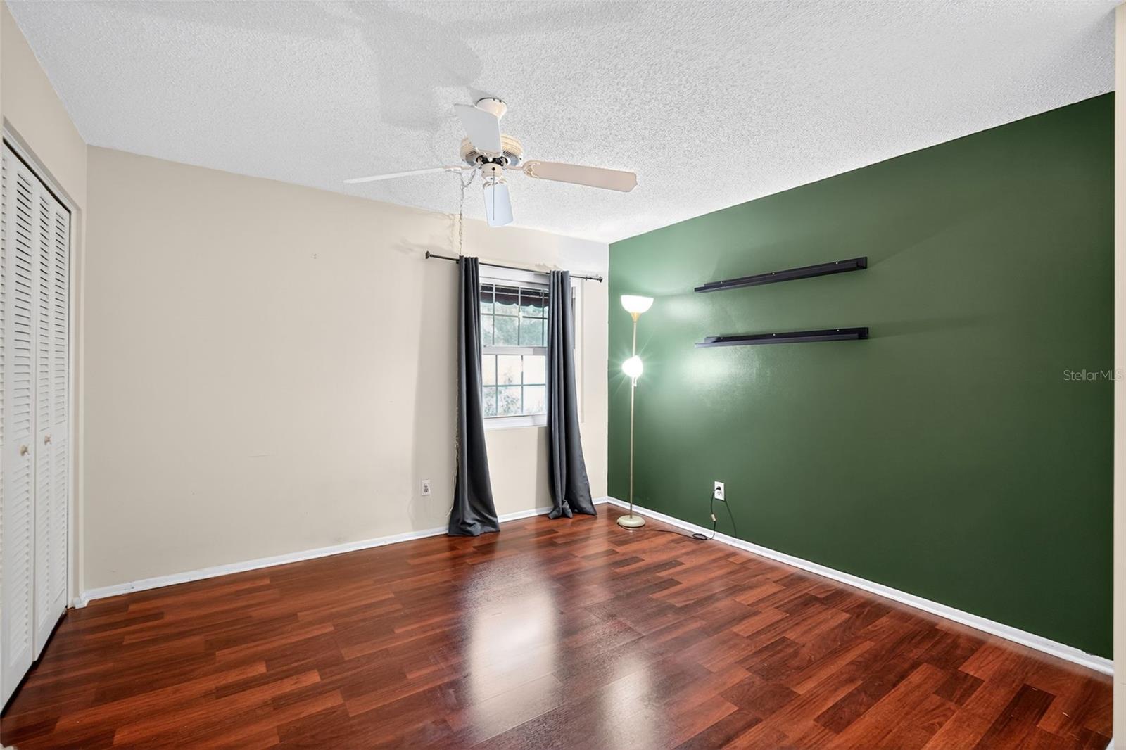 Image 15 of 29 For 8411 Laurelon Place 10-3