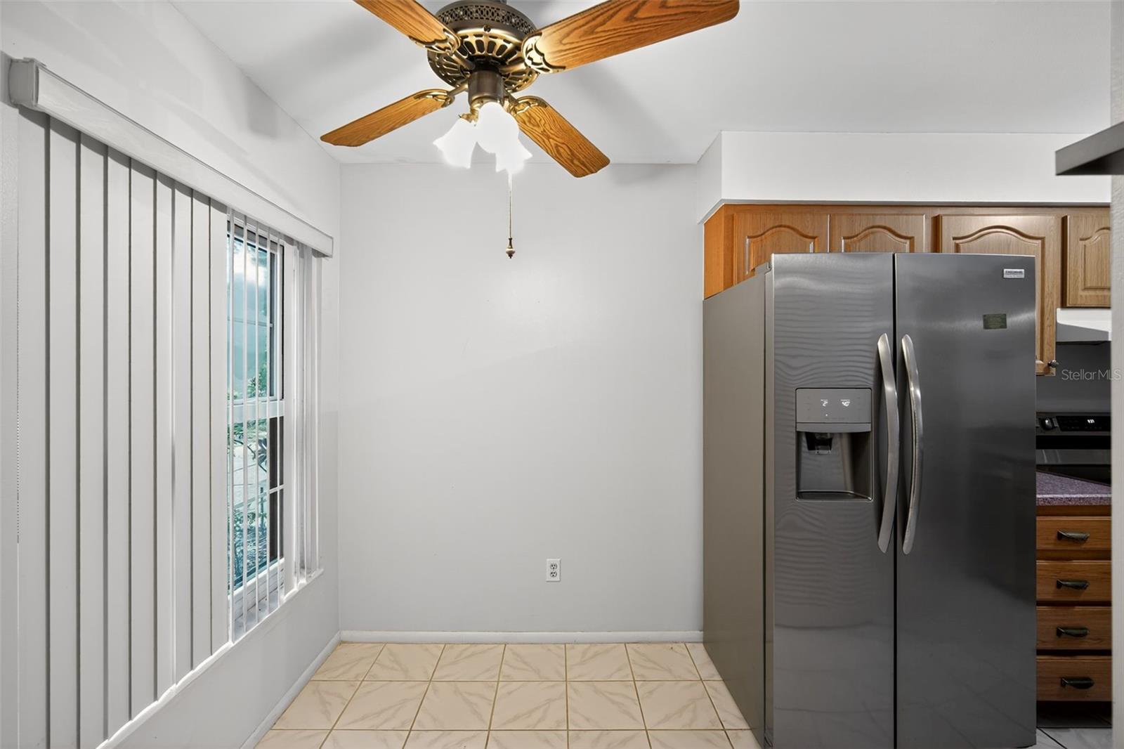 Image 6 of 29 For 8411 Laurelon Place 10-3