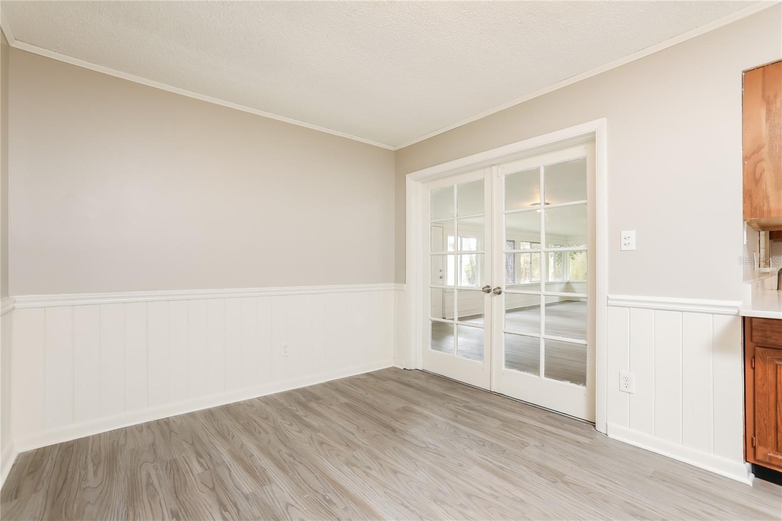 Image 4 of 16 For 200 Odham Drive