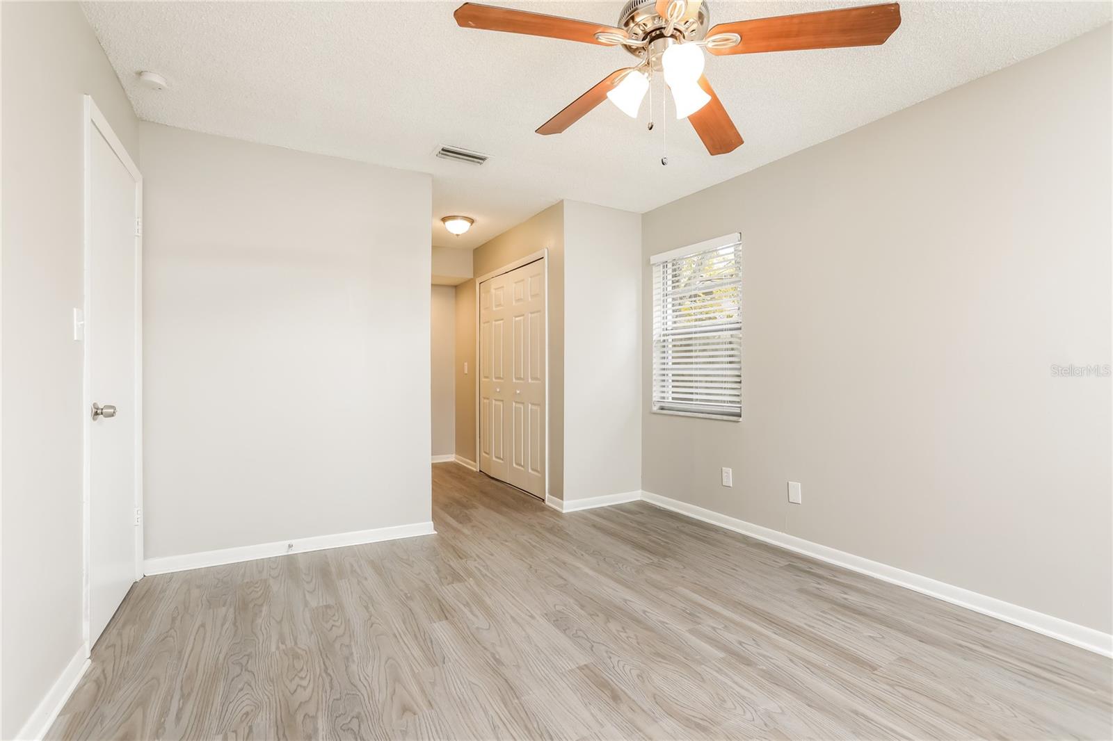 Image 9 of 16 For 200 Odham Drive