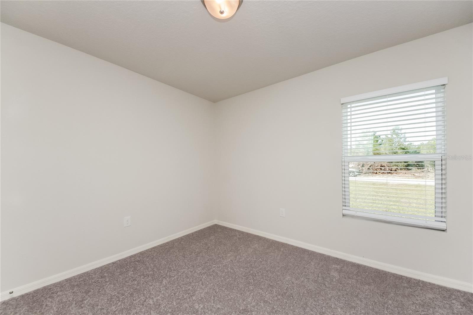 Image 12 of 16 For 230 Hyacinth Court