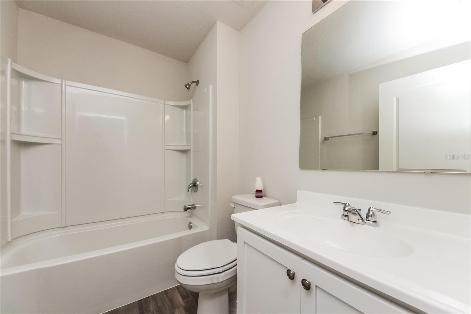 Image 13 of 16 For 230 Hyacinth Court