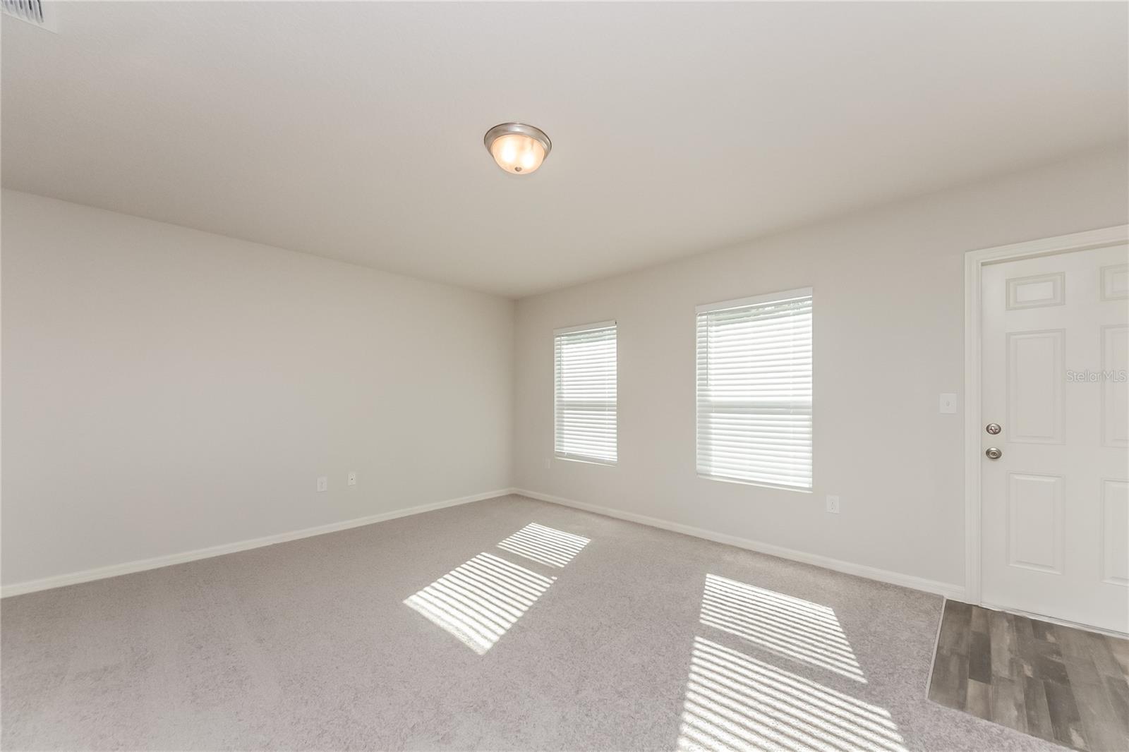 Image 3 of 16 For 230 Hyacinth Court