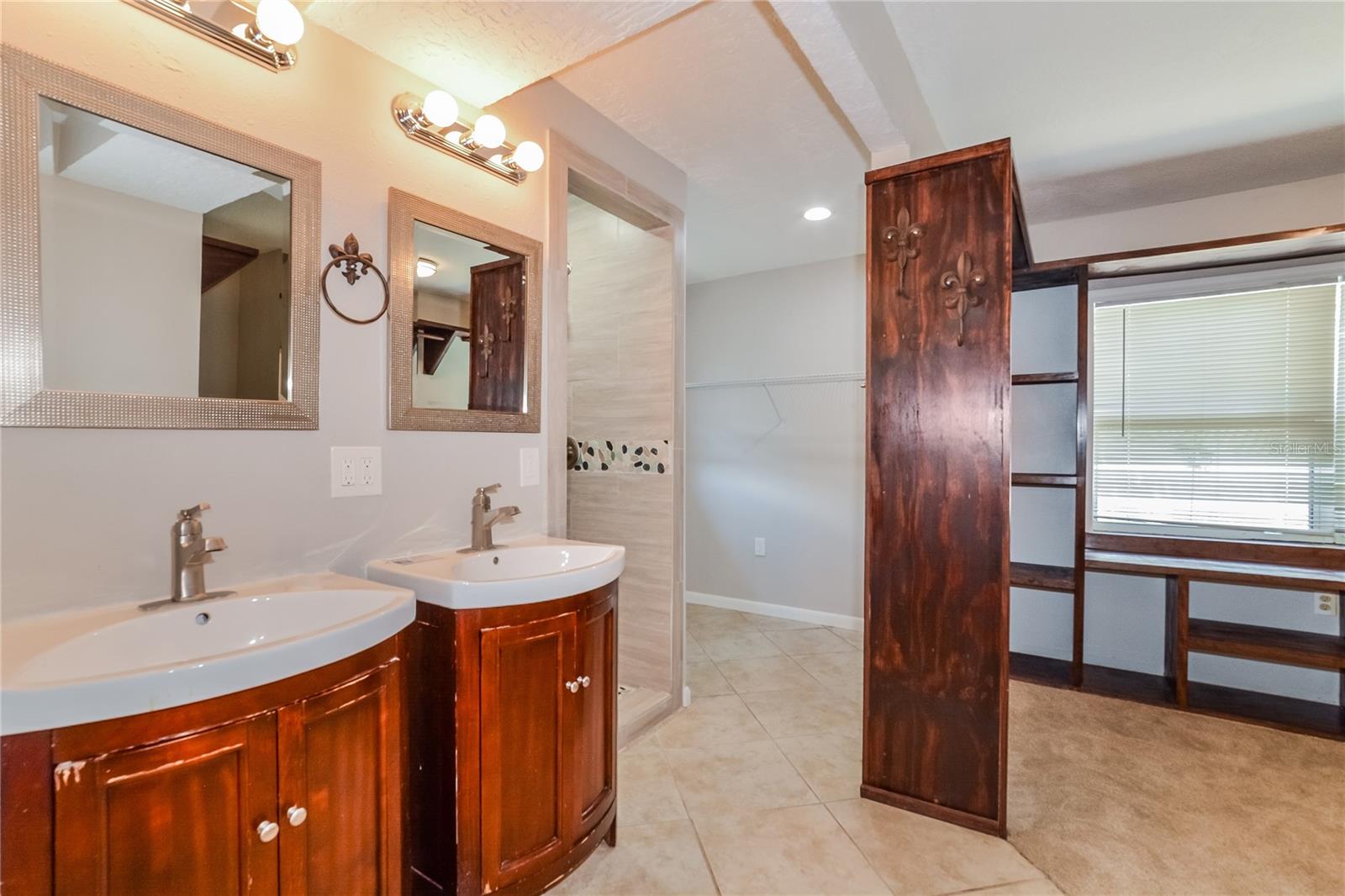 Image 10 of 16 For 509 Roy Boulevard