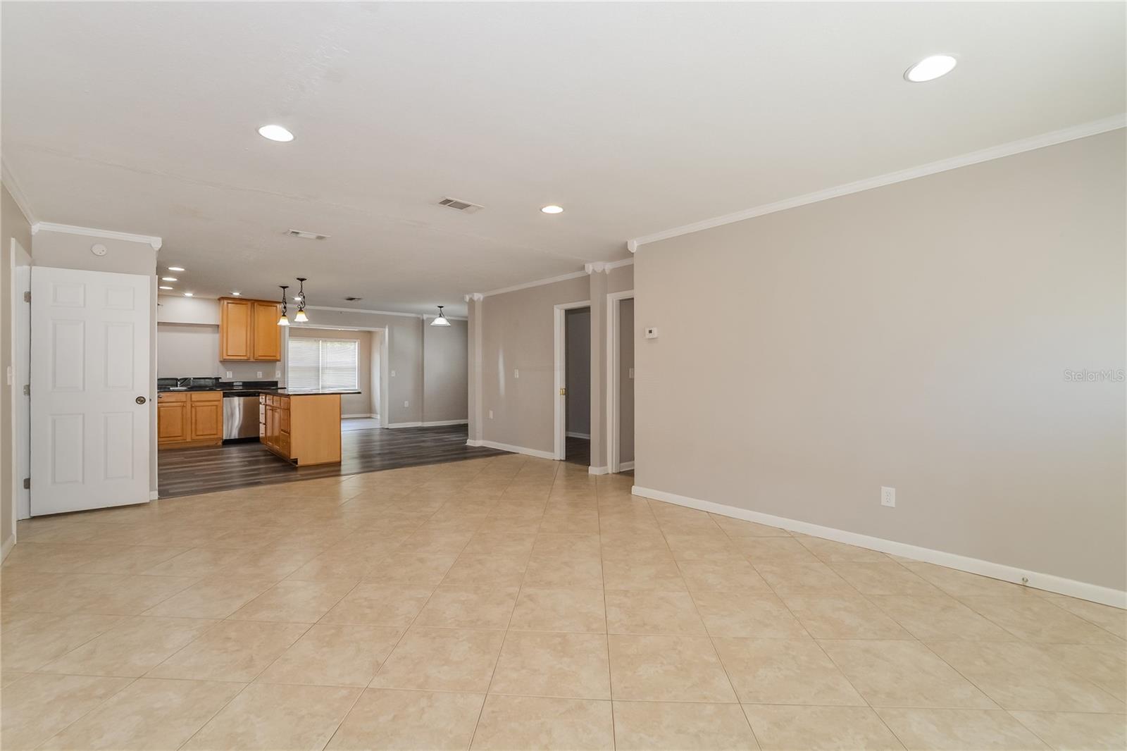 Image 4 of 16 For 509 Roy Boulevard