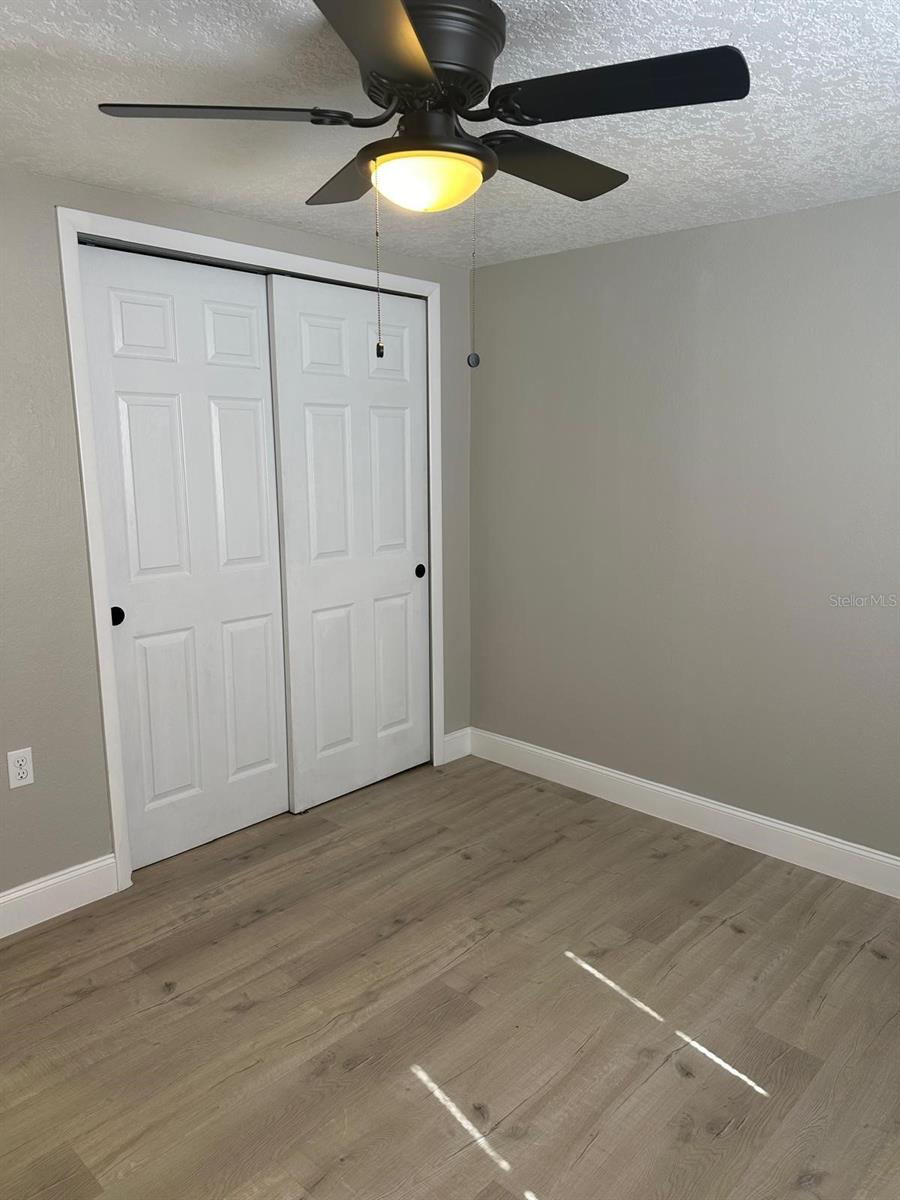 Image 13 of 41 For 7605 Embassy Boulevard