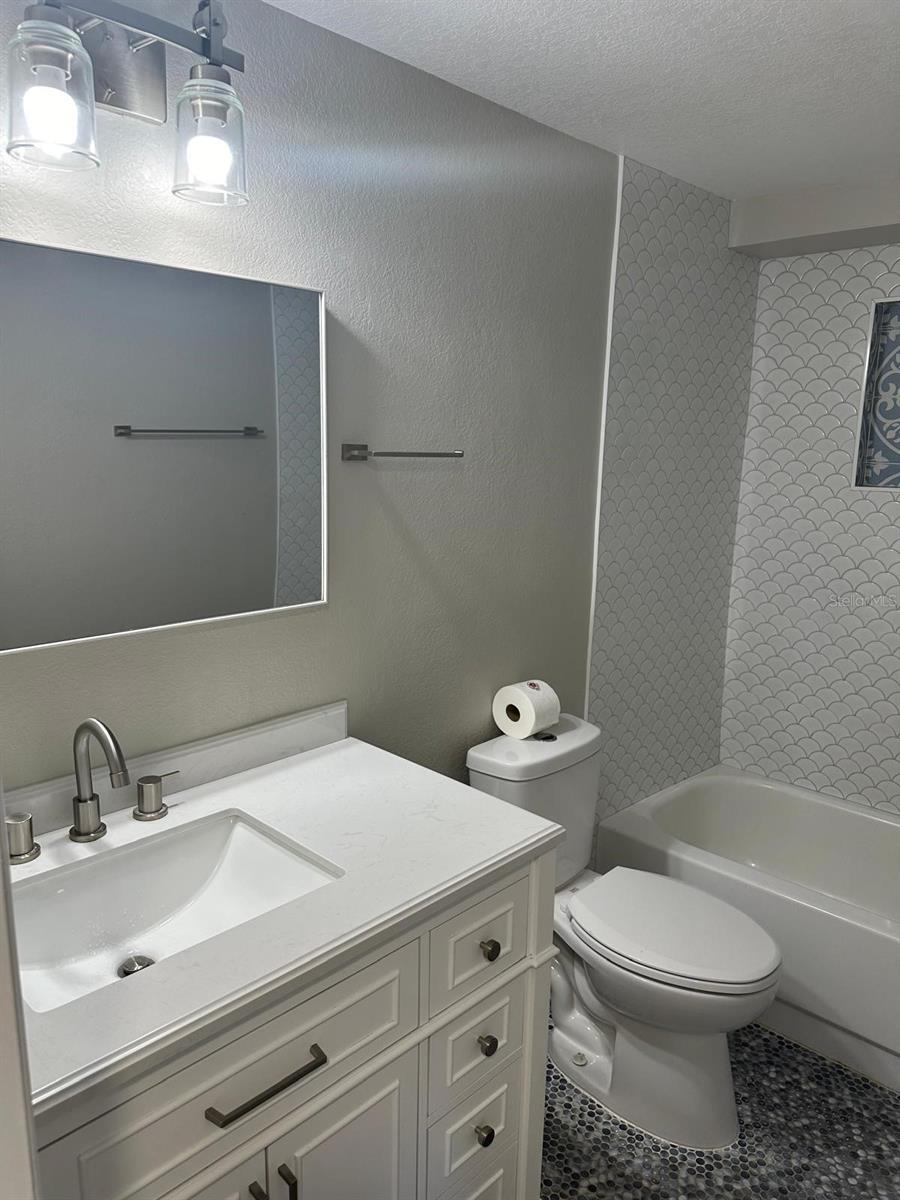 Image 31 of 41 For 7605 Embassy Boulevard