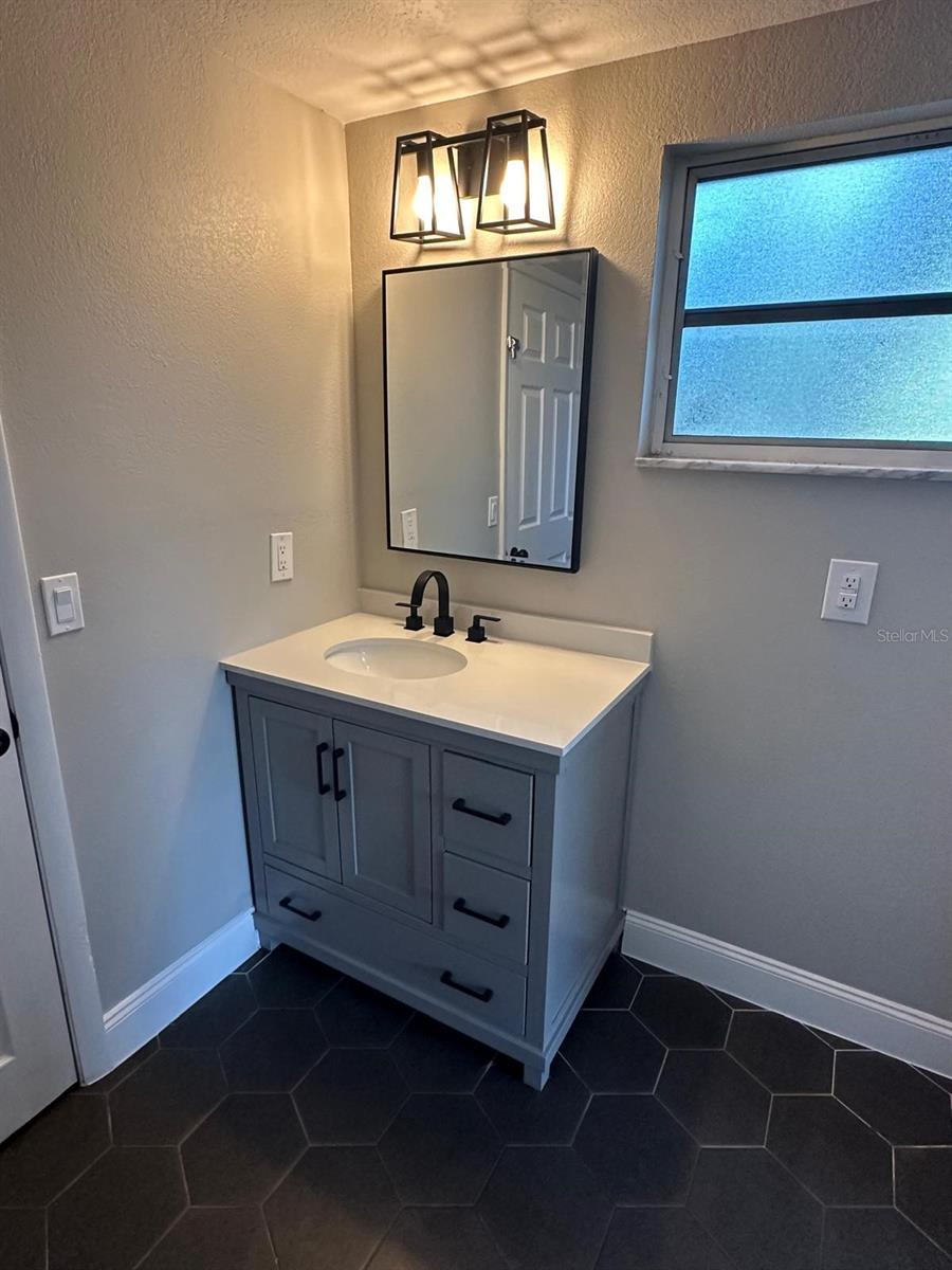 Image 36 of 41 For 7605 Embassy Boulevard