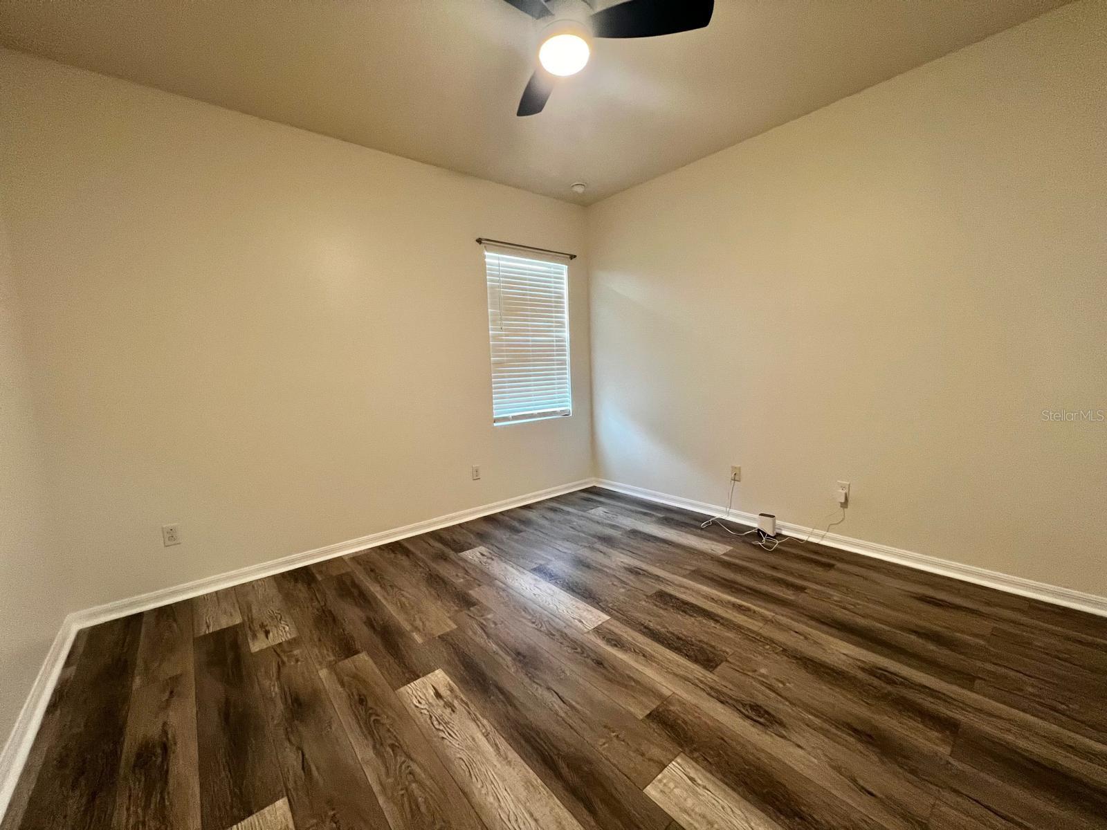 Image 13 of 19 For 9333 Shepton Street