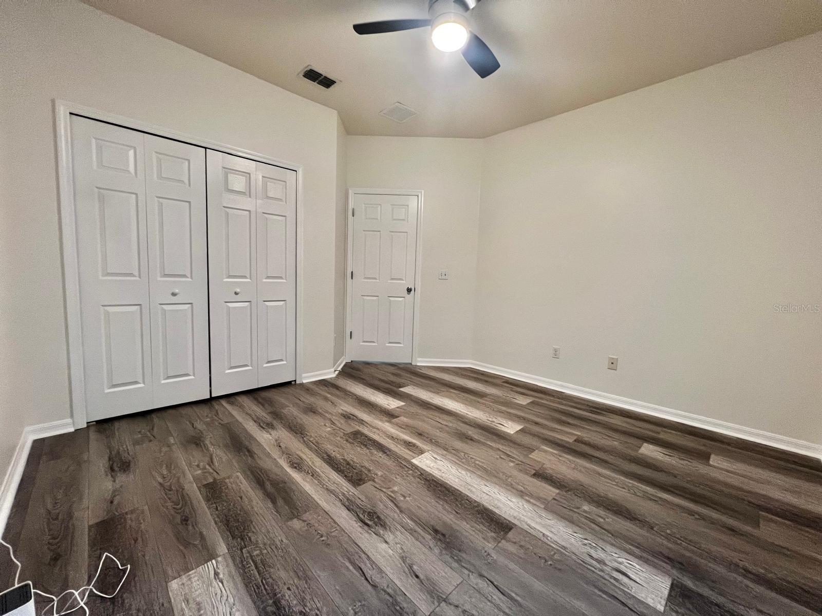 Image 15 of 19 For 9333 Shepton Street