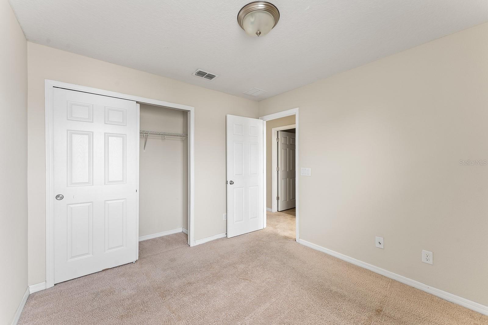 Image 18 of 35 For 4775 Creekside Park Avenue