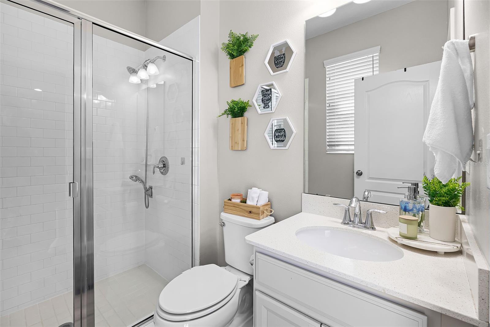 Image 13 of 19 For 13320 Magnolia Valley Drive