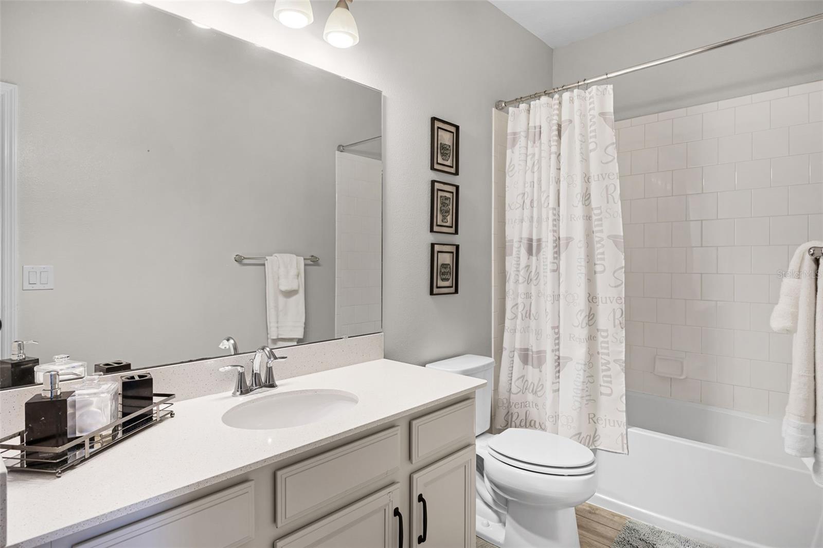Image 18 of 19 For 13320 Magnolia Valley Drive