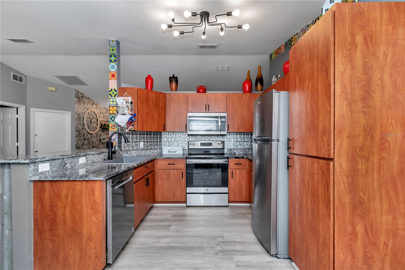 Image 11 of 29 For 6082 104th Street