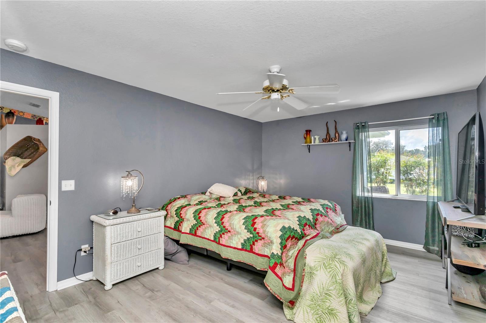 Image 15 of 29 For 6082 104th Street
