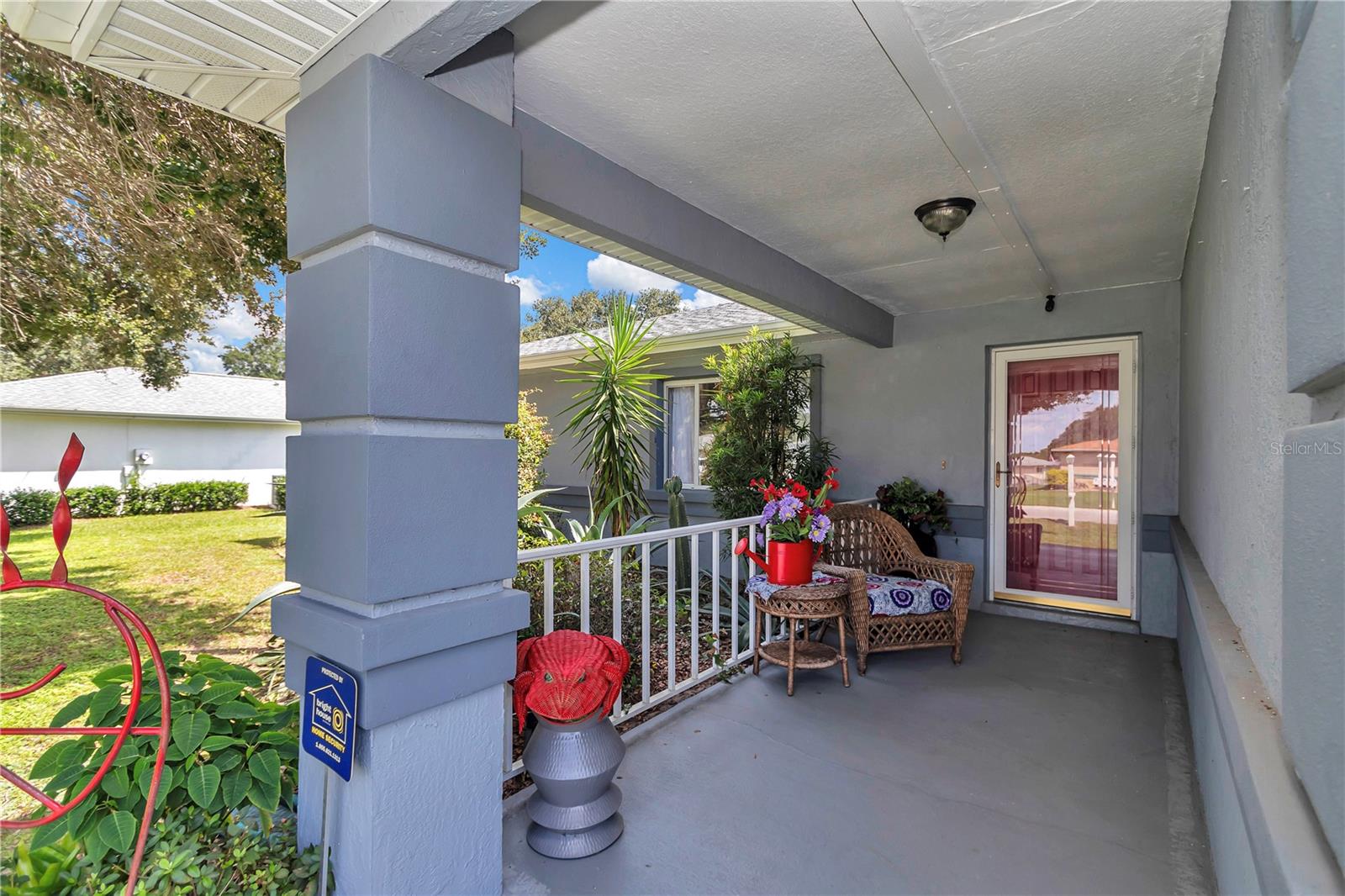 Image 4 of 29 For 6082 104th Street