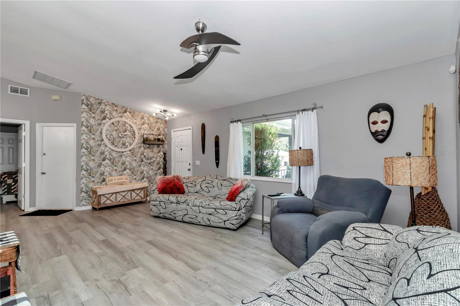 Image 7 of 29 For 6082 104th Street