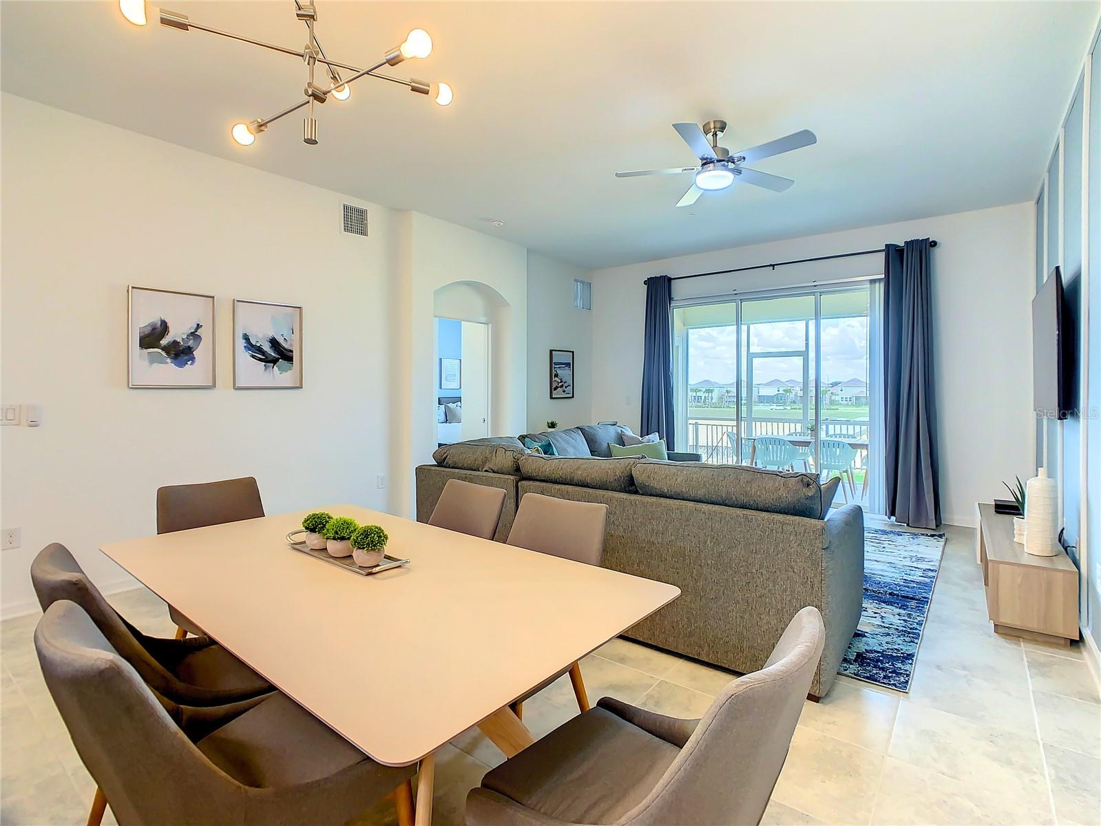 Image 16 of 46 For 1037 Splash Shot Place