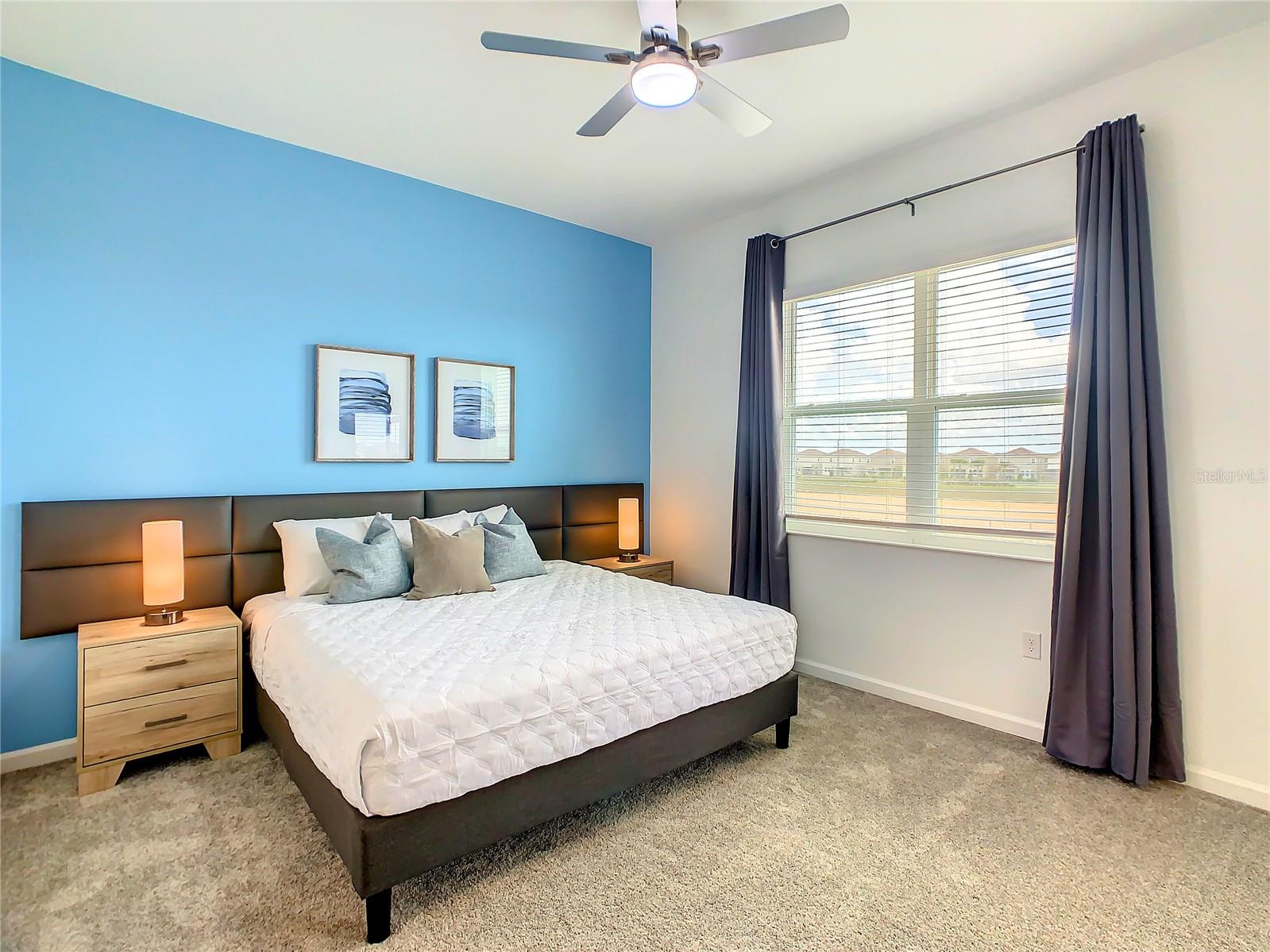 Image 24 of 46 For 1037 Splash Shot Place