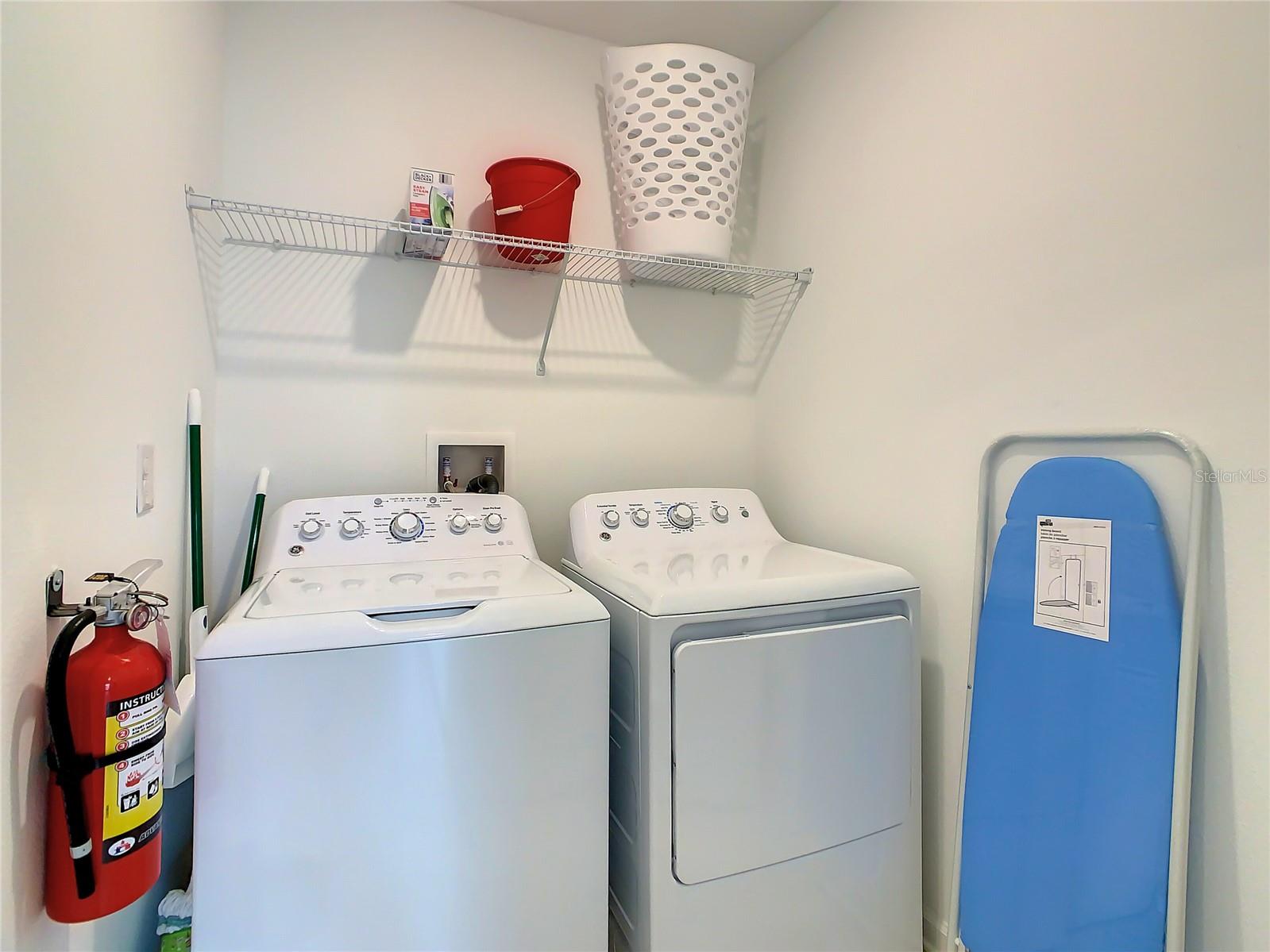 Image 36 of 46 For 1037 Splash Shot Place