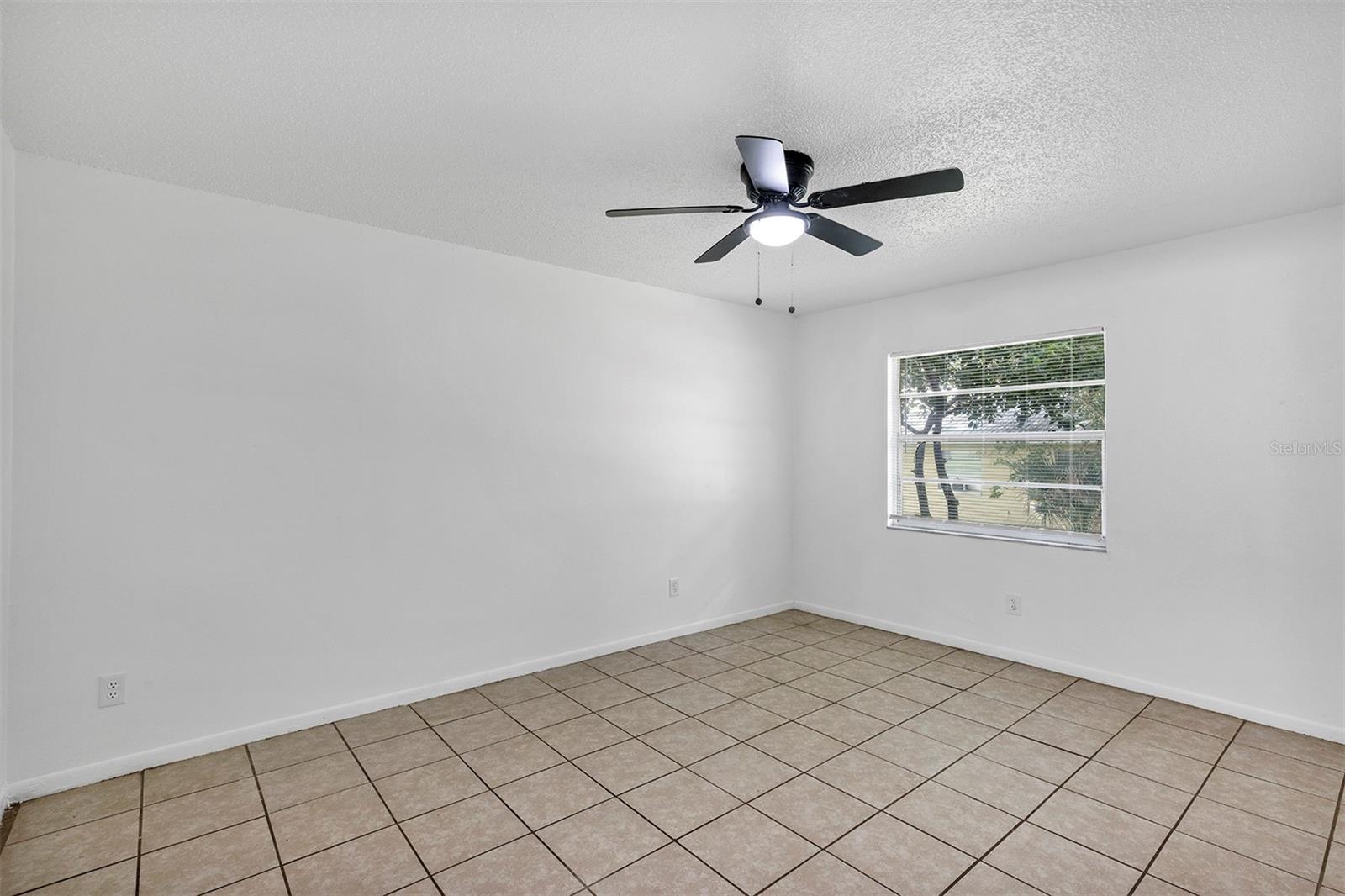 Image 10 of 14 For 506 28th Avenue D