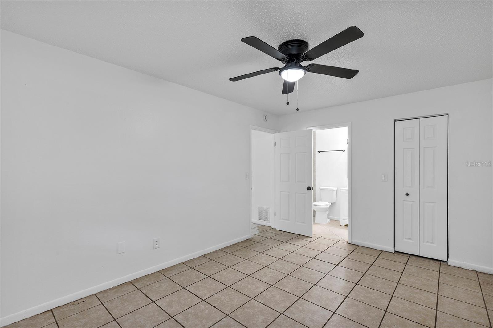 Image 12 of 14 For 506 28th Avenue D