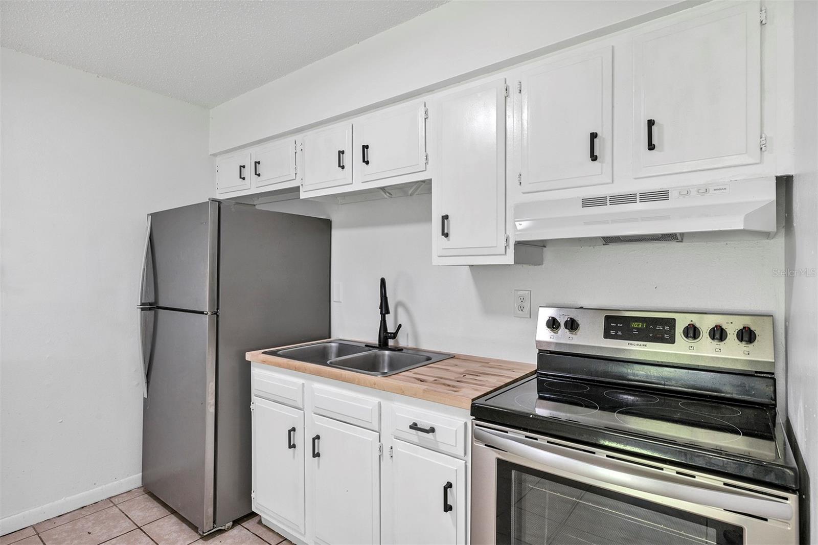 Image 7 of 14 For 506 28th Avenue D