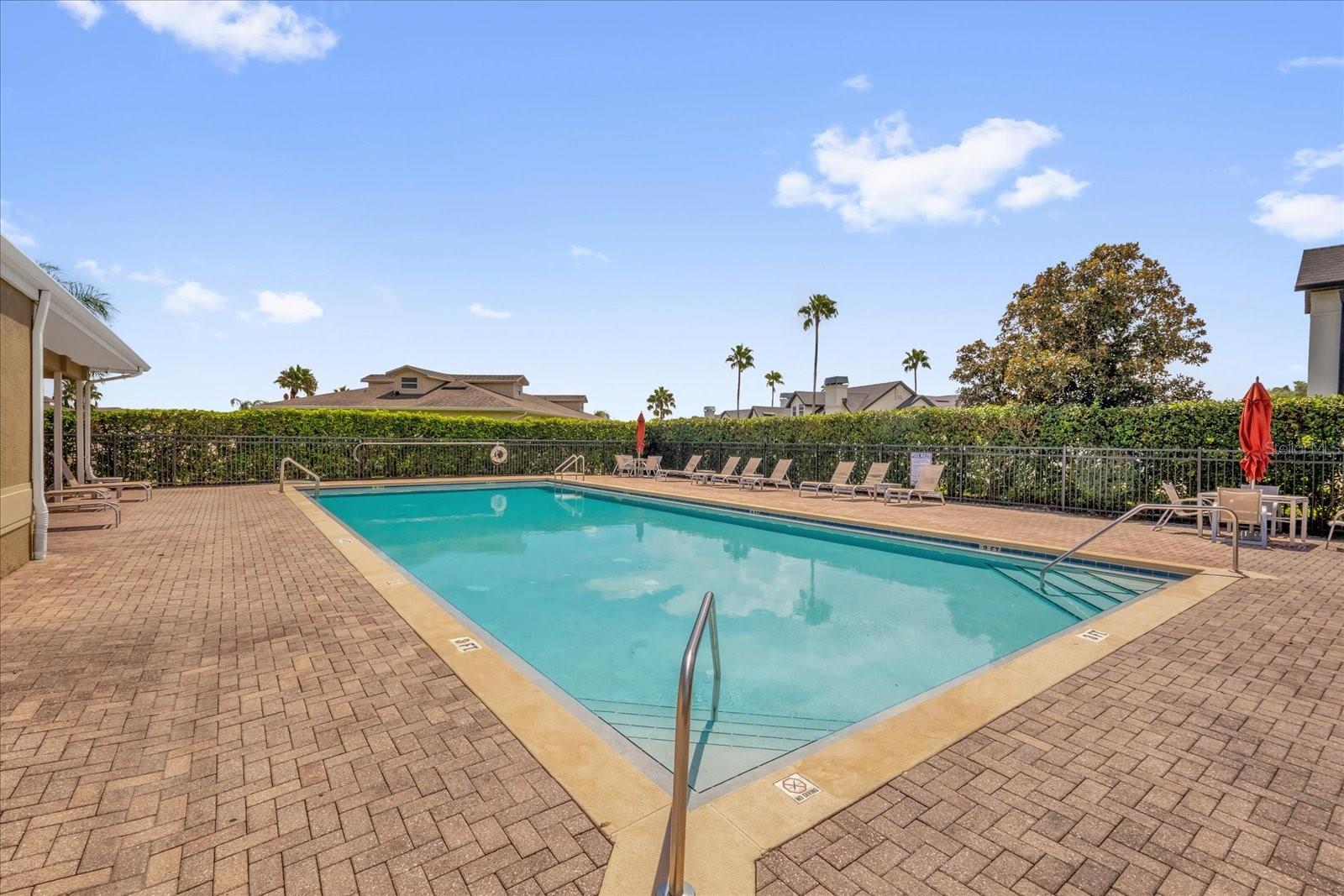Image 19 of 24 For 13328 Fountainbleau Drive