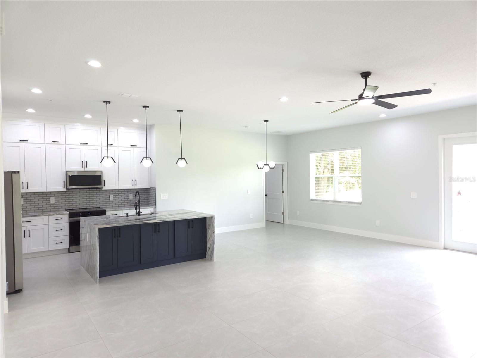 Image 8 of 50 For 3931 Oak Pointe