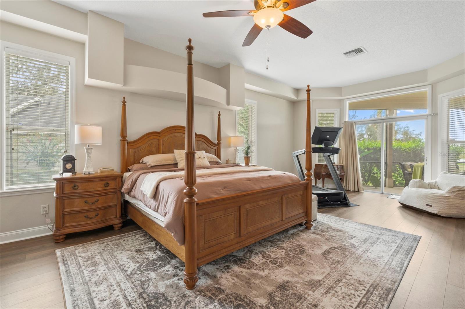 Image 31 of 65 For 1210 Lexington Parkway