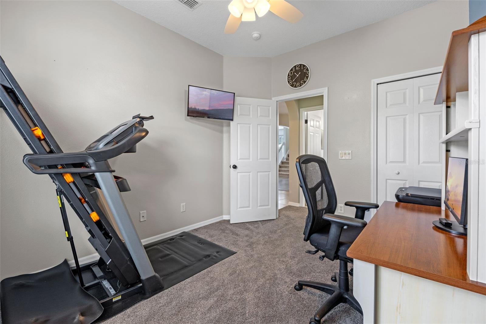 Image 7 of 28 For 1346 Royal Saint George Drive
