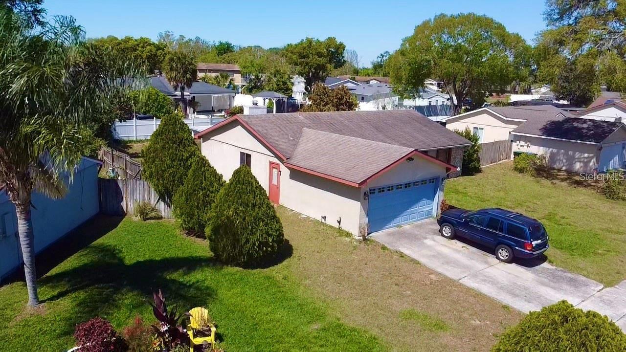 Image 3 of 8 For 7717 Pineapple Drive