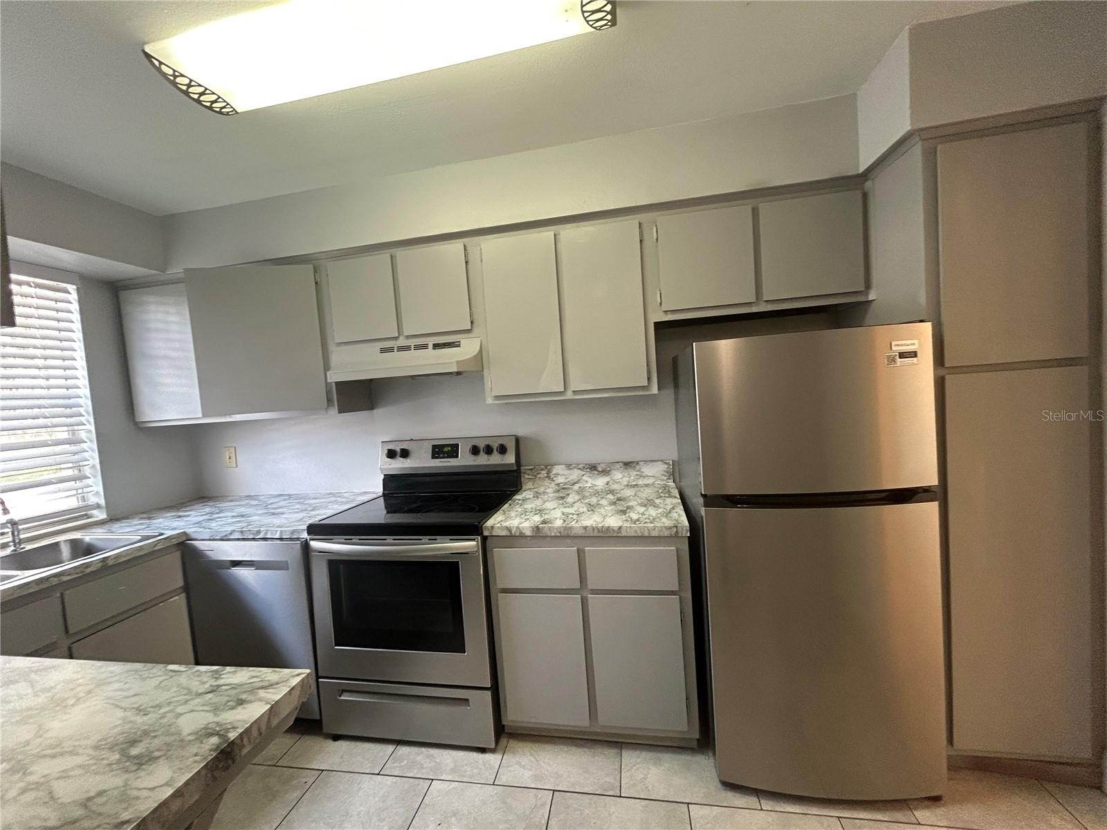 Image 6 of 19 For 7502 Bolanos Court