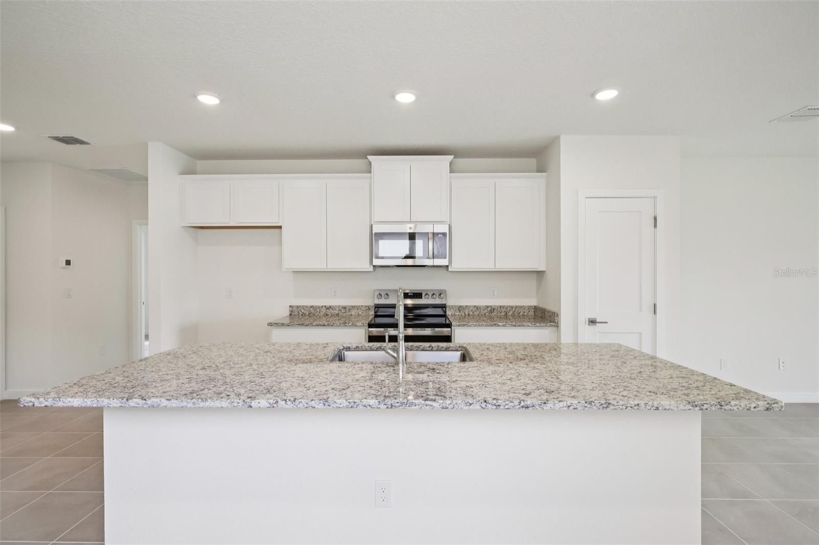 Image 14 of 33 For 3267 Cup Drive