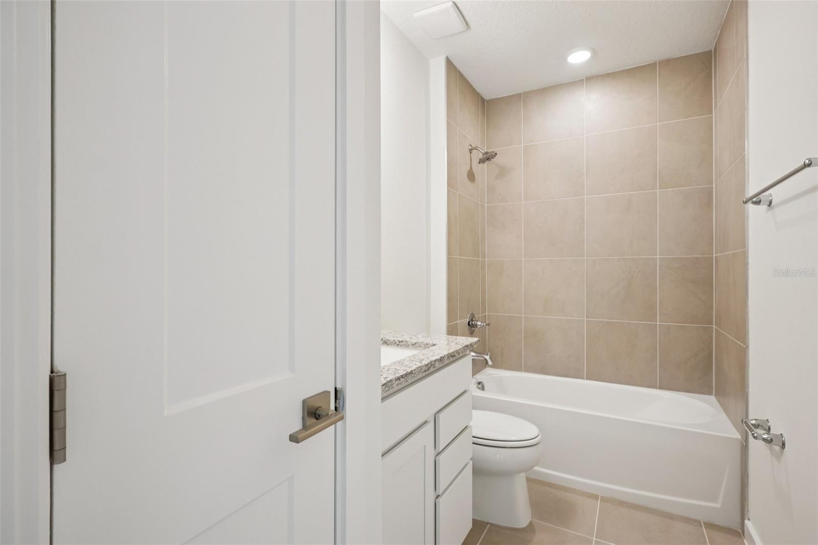 Image 27 of 33 For 3267 Cup Drive