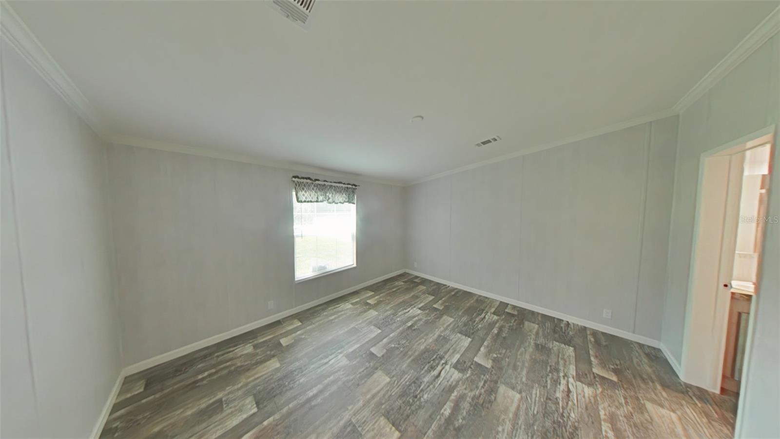 Image 6 of 13 For 11605 Nw 20th Street