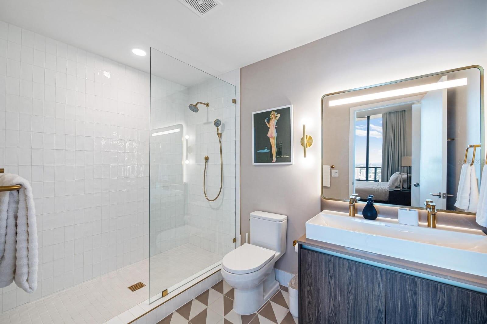 Image 36 of 49 For 159 6th Street 5101