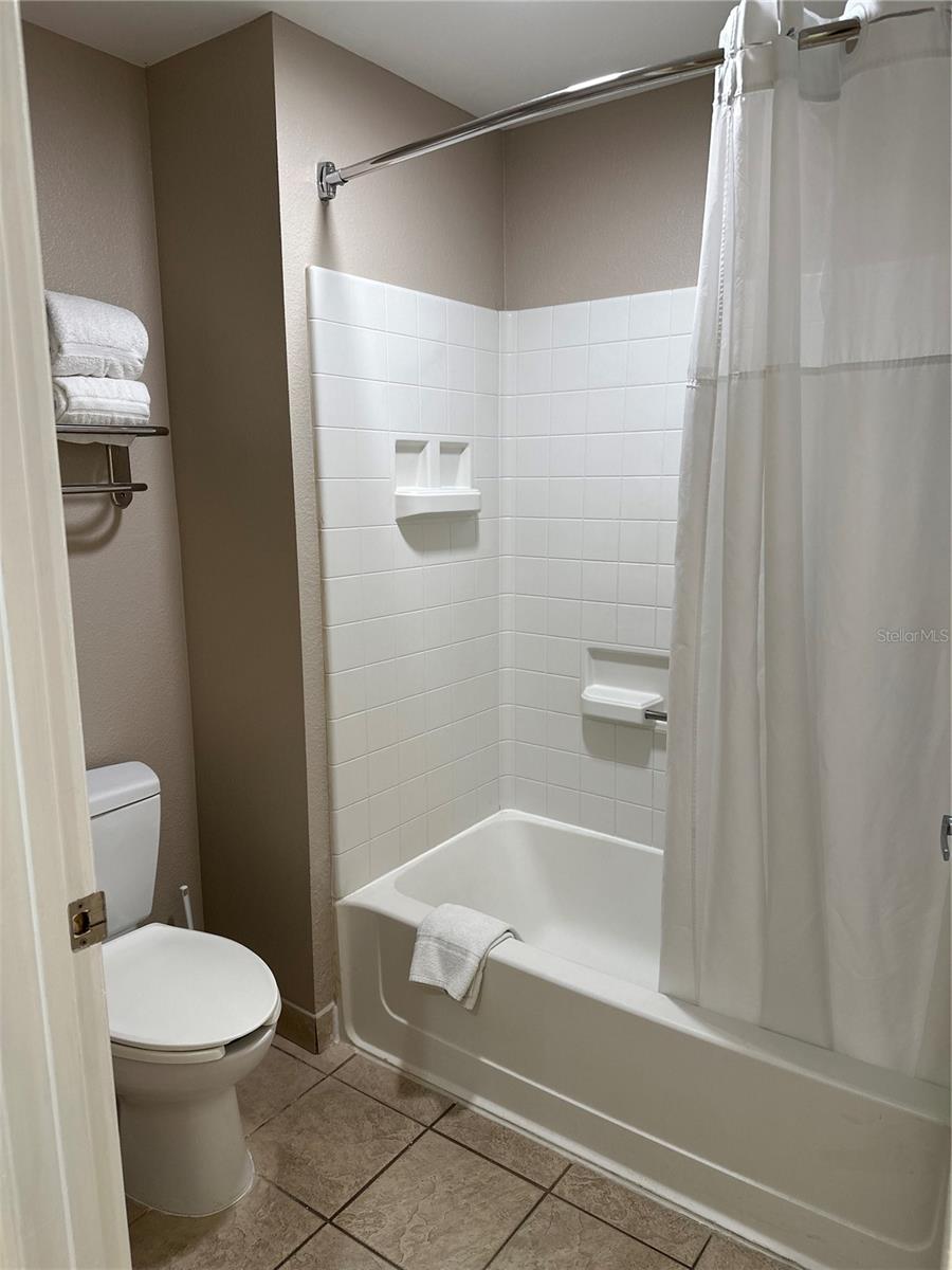 Image 17 of 17 For 7601 Canada Avenue 515