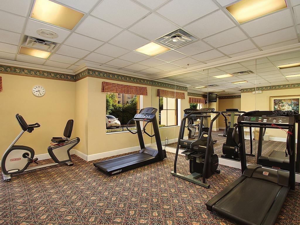 Image 5 of 17 For 7601 Canada Avenue 515