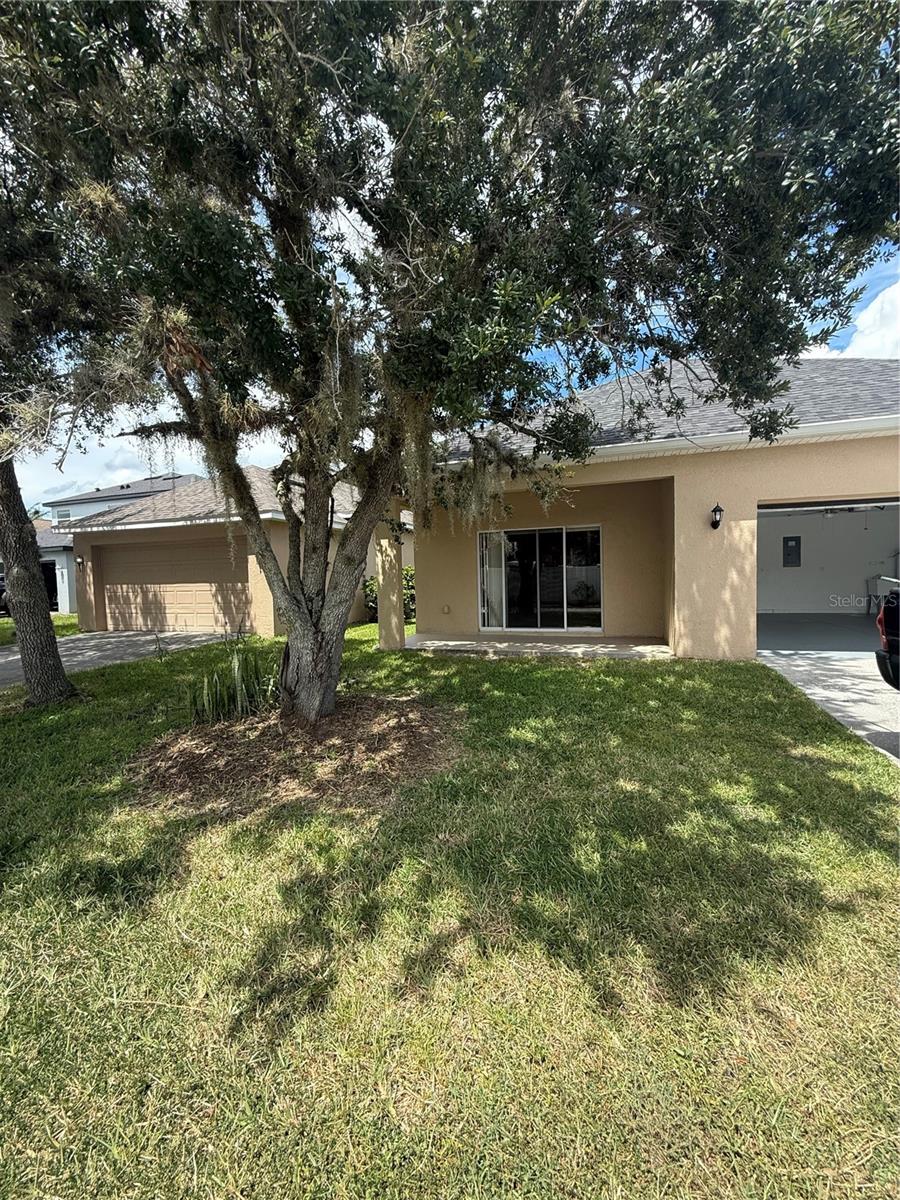 Image 17 of 28 For 14728 Sapodilla Drive