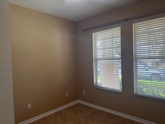 Image 23 of 28 For 14728 Sapodilla Drive