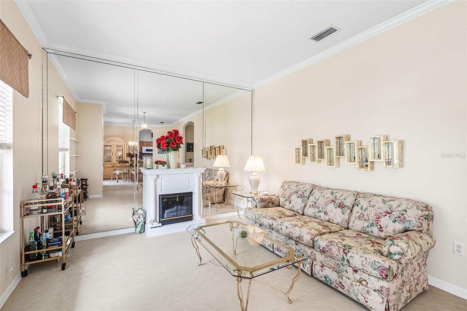 Image 10 of 31 For 1845 Sir Lancelot Circle