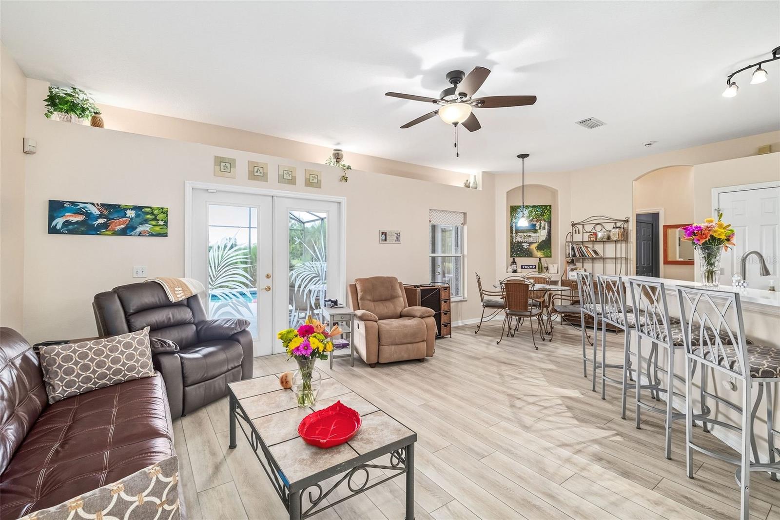 Image 15 of 31 For 1845 Sir Lancelot Circle