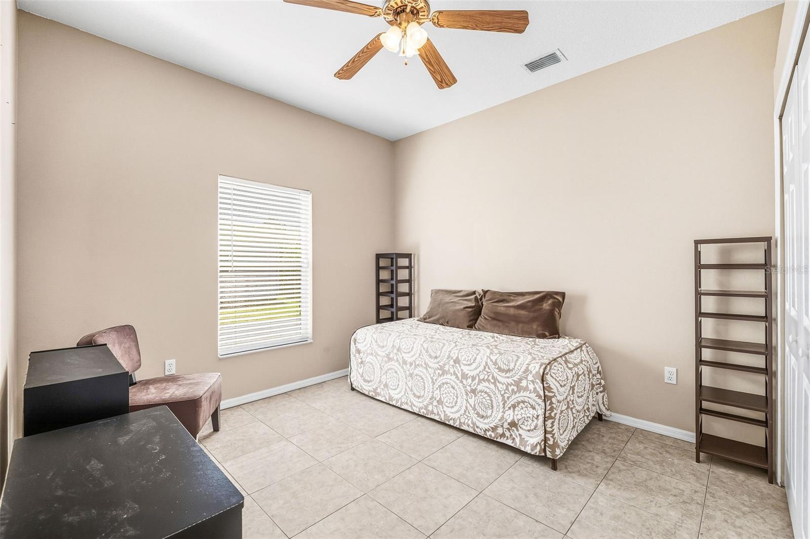 Image 22 of 31 For 1845 Sir Lancelot Circle