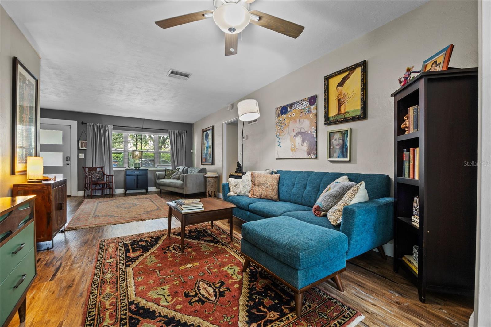 Image 16 of 40 For 917 Dupont Avenue