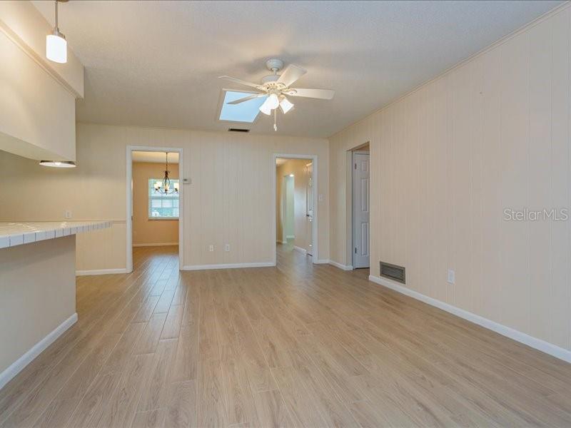 Image 7 of 25 For 4515 Koger Street
