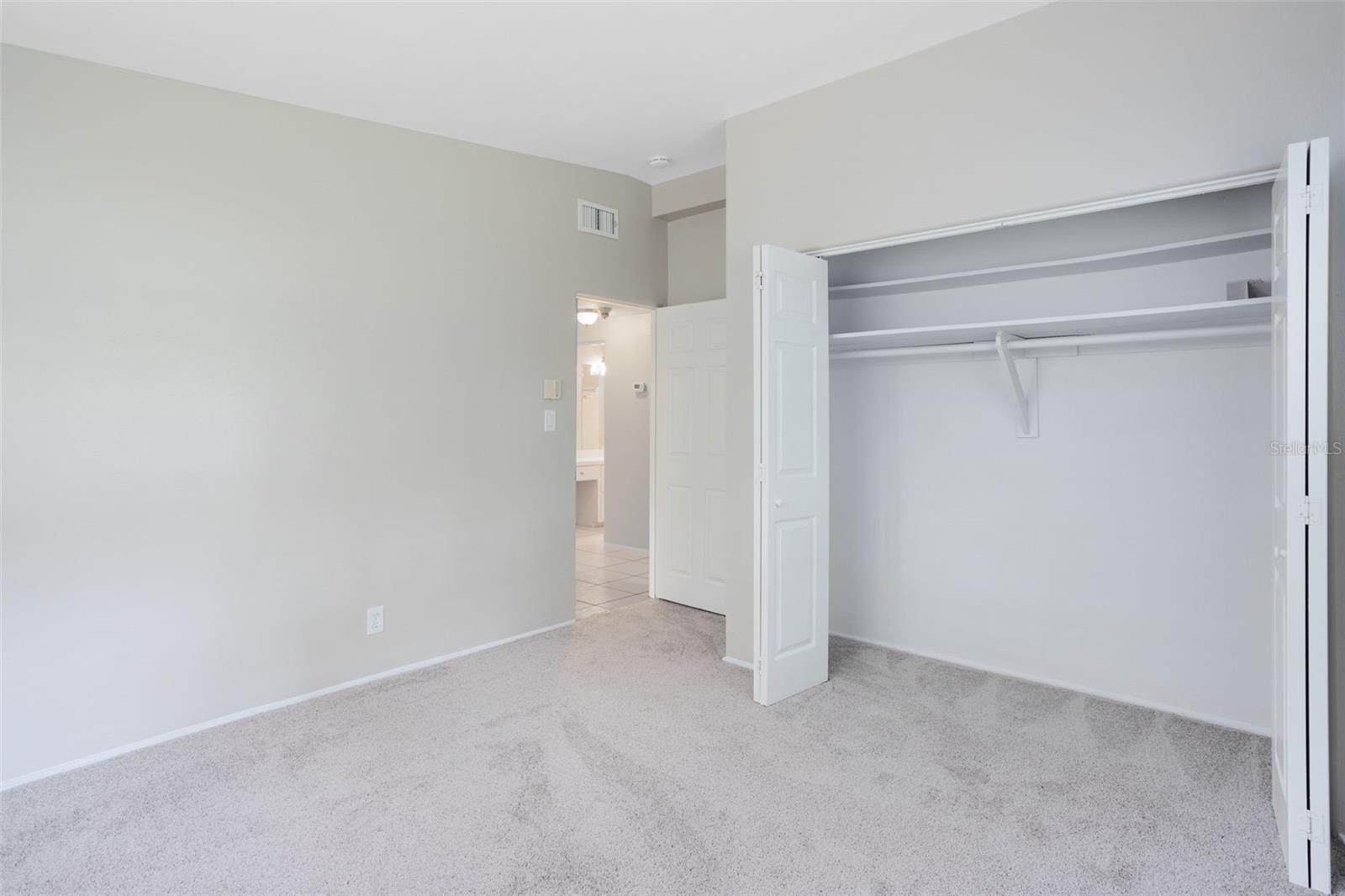 Image 12 of 27 For 804 Airport Boulevard