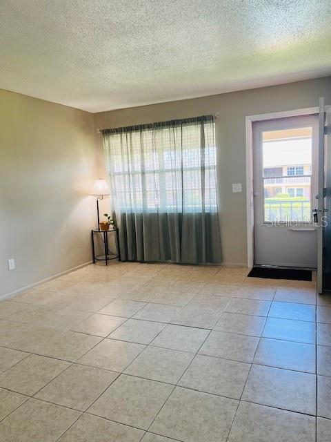 Image 4 of 24 For 1100 Caroline Street 203